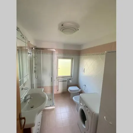 Ferienhaus Loft Incantevole Con Idromassaggio Esterno Privato